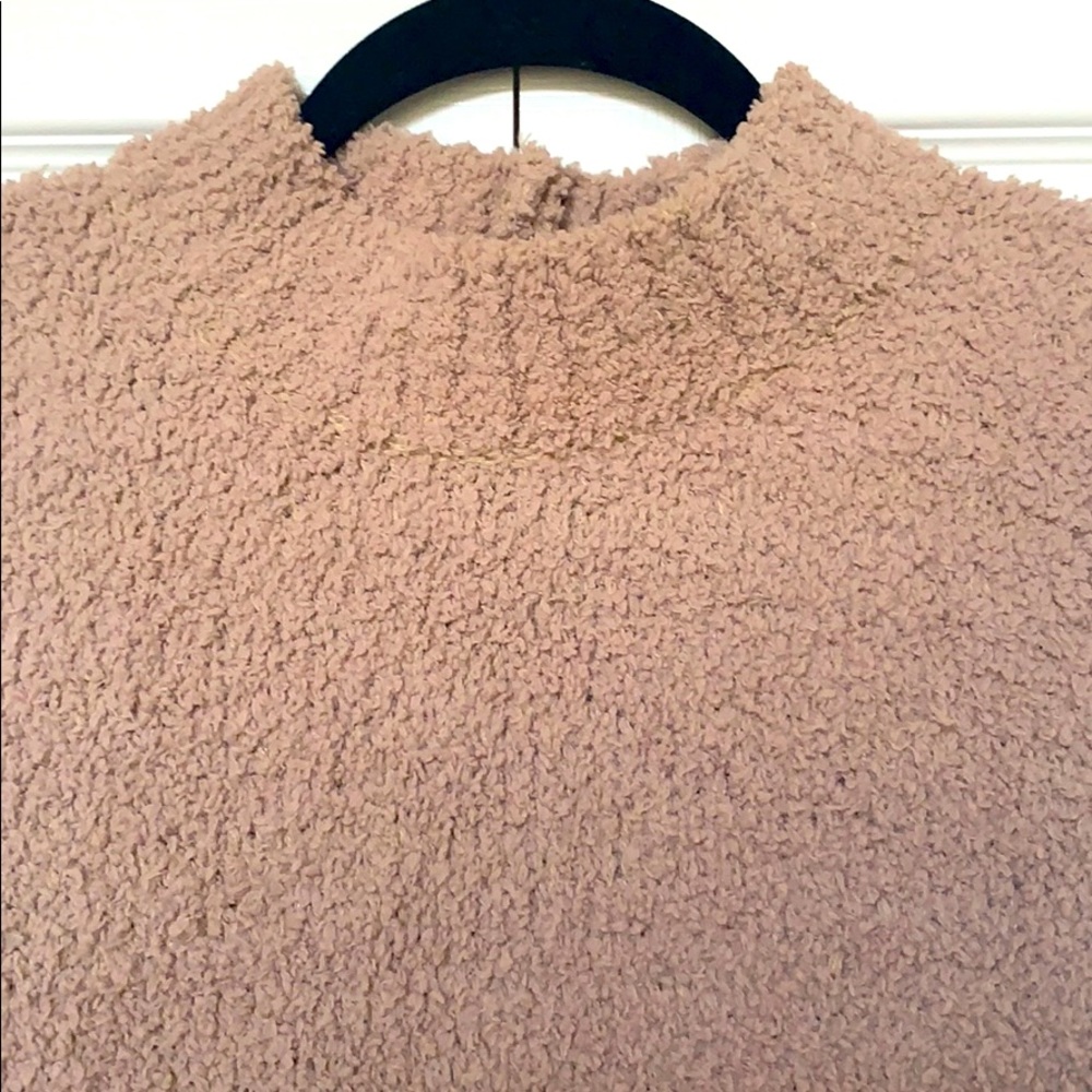 Fab’rik Sleeveless Knit High Neck Top - Picture 2 of 6